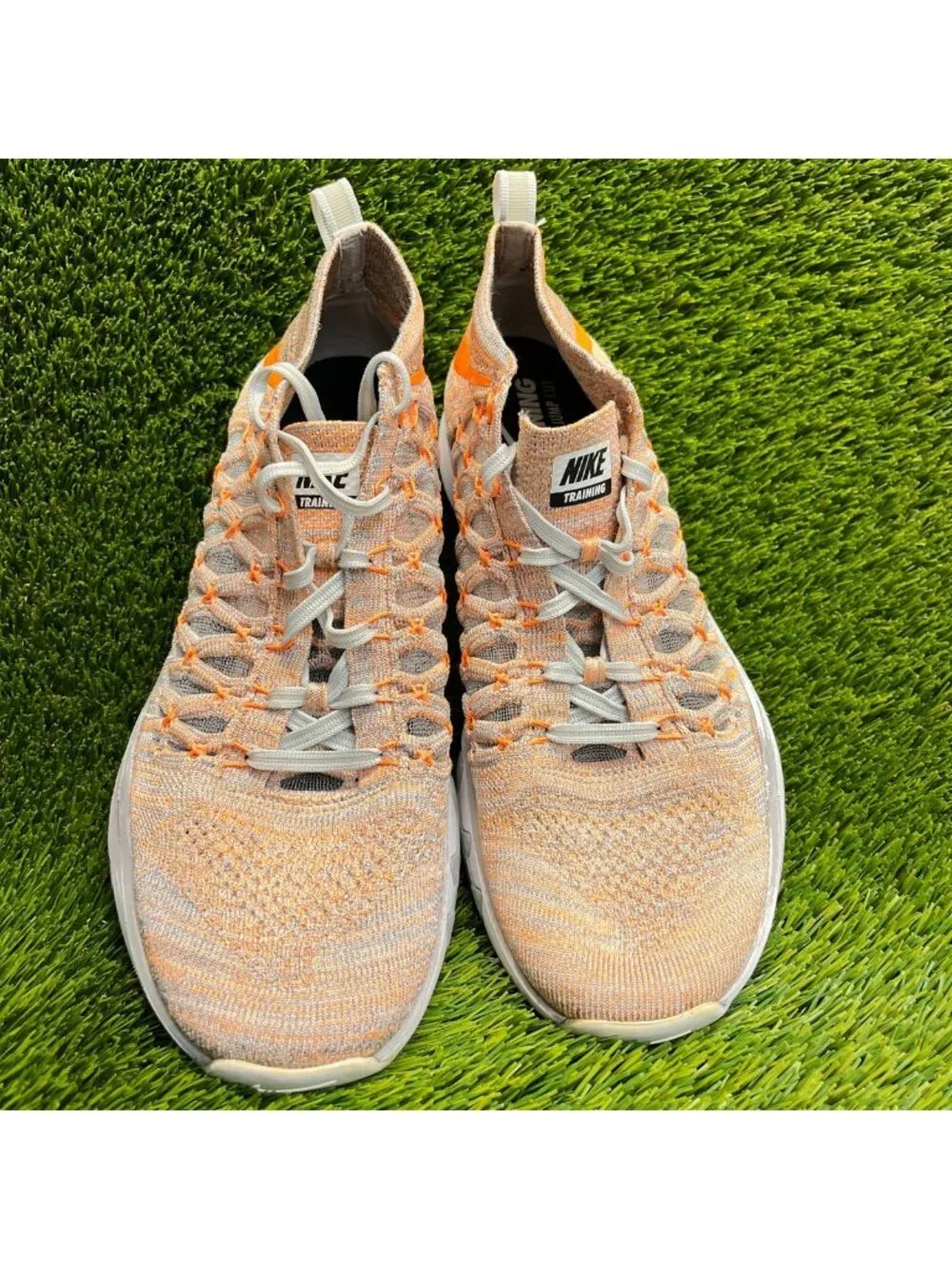 Nike Train Ultrafast Flyknit Mens Size 11.5 Orange White Athletic Shoes Sneakers